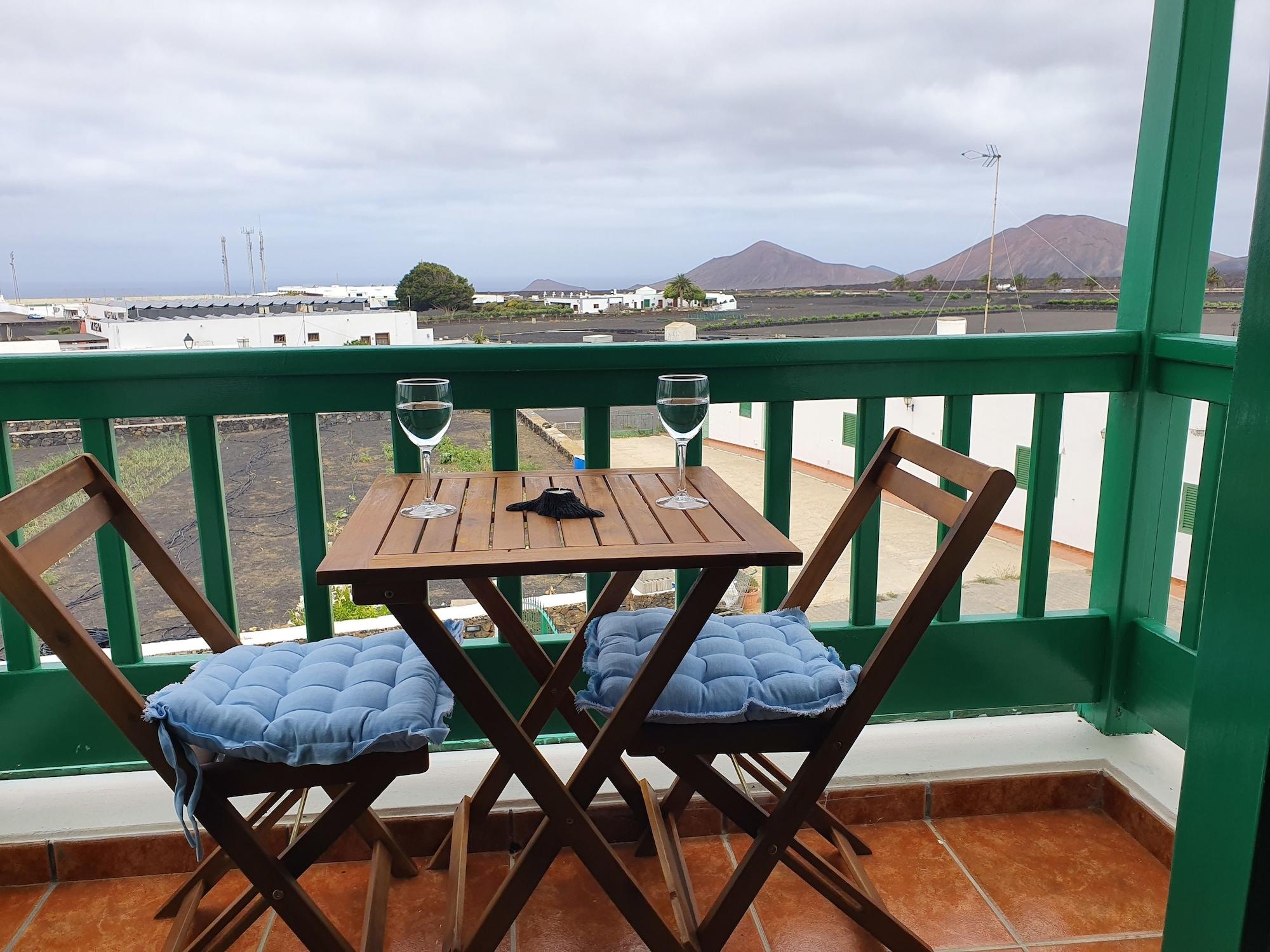 B&B Hotelito El Campo Яйса Екстериор снимка