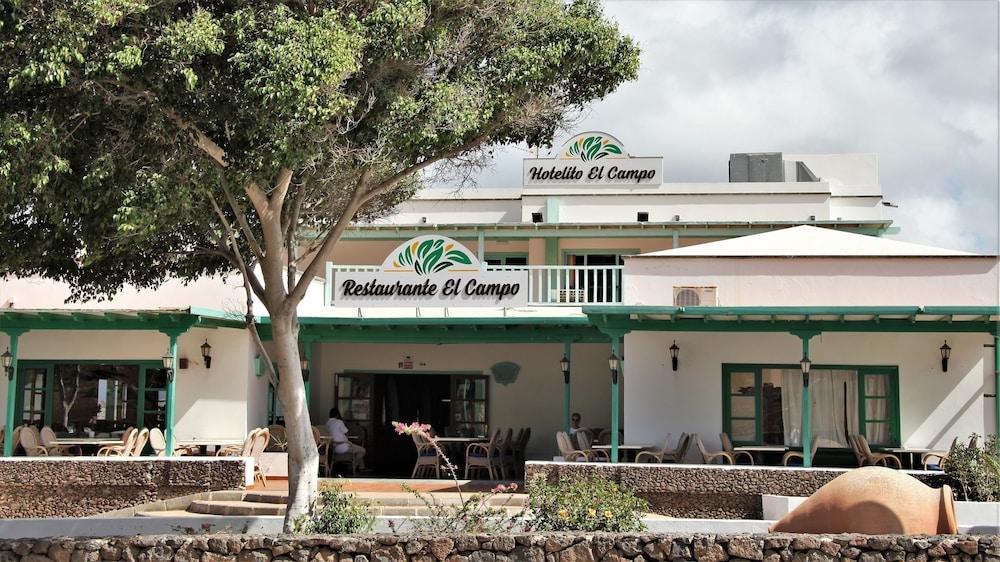 B&B Hotelito El Campo Яйса Екстериор снимка